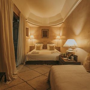 Habitación con Cama King